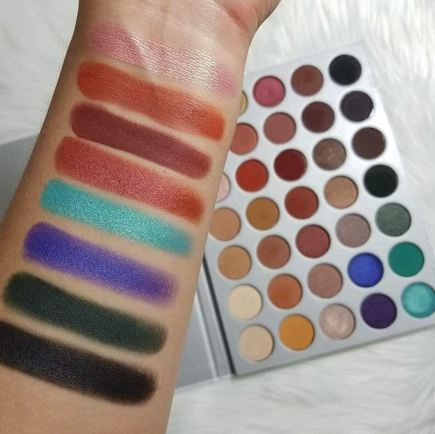 Jaclyn Hill Multicolour Eyeshadow Palette