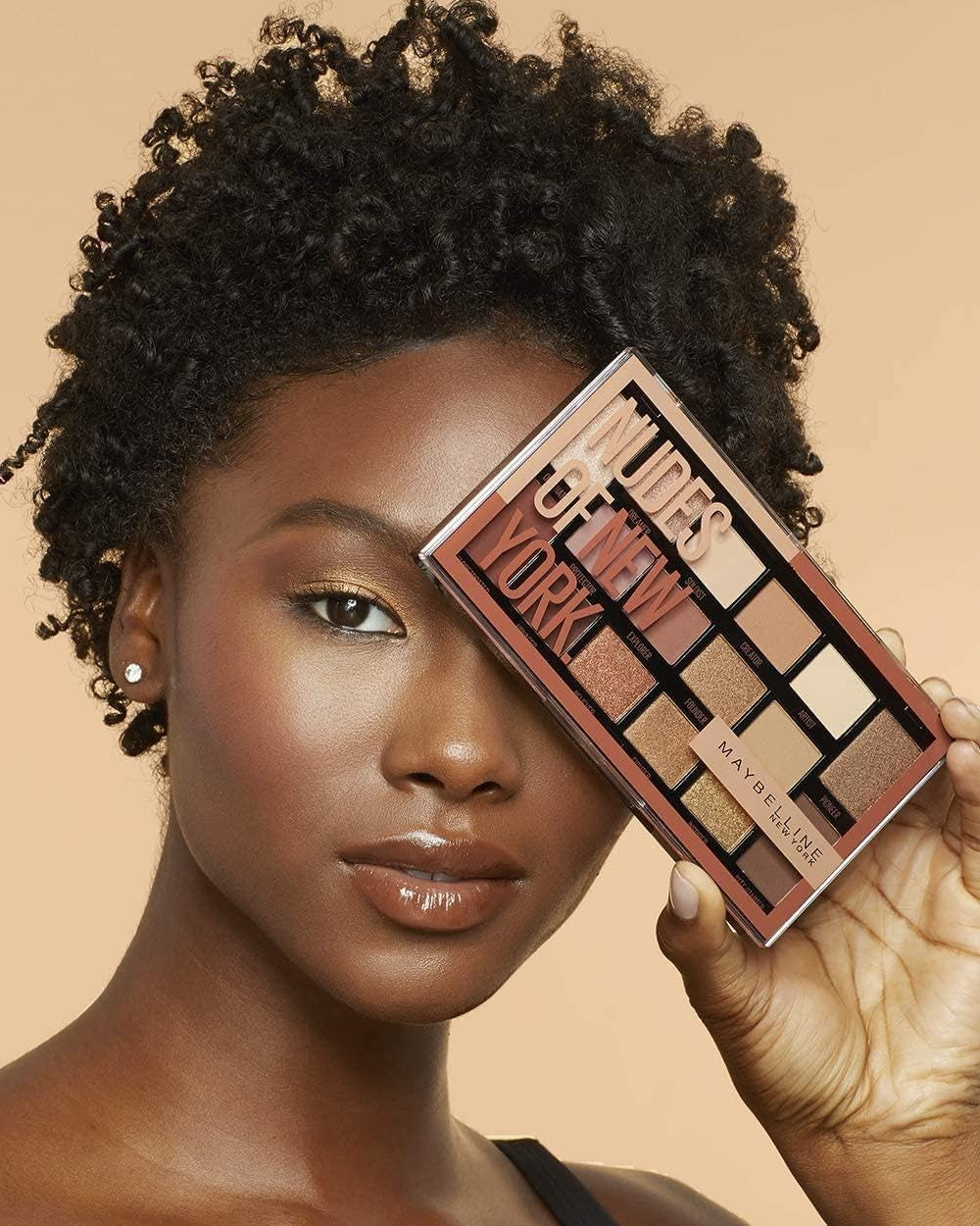 New York Eyeshadow Palette: Blendable, Crease-Free Nude Shades