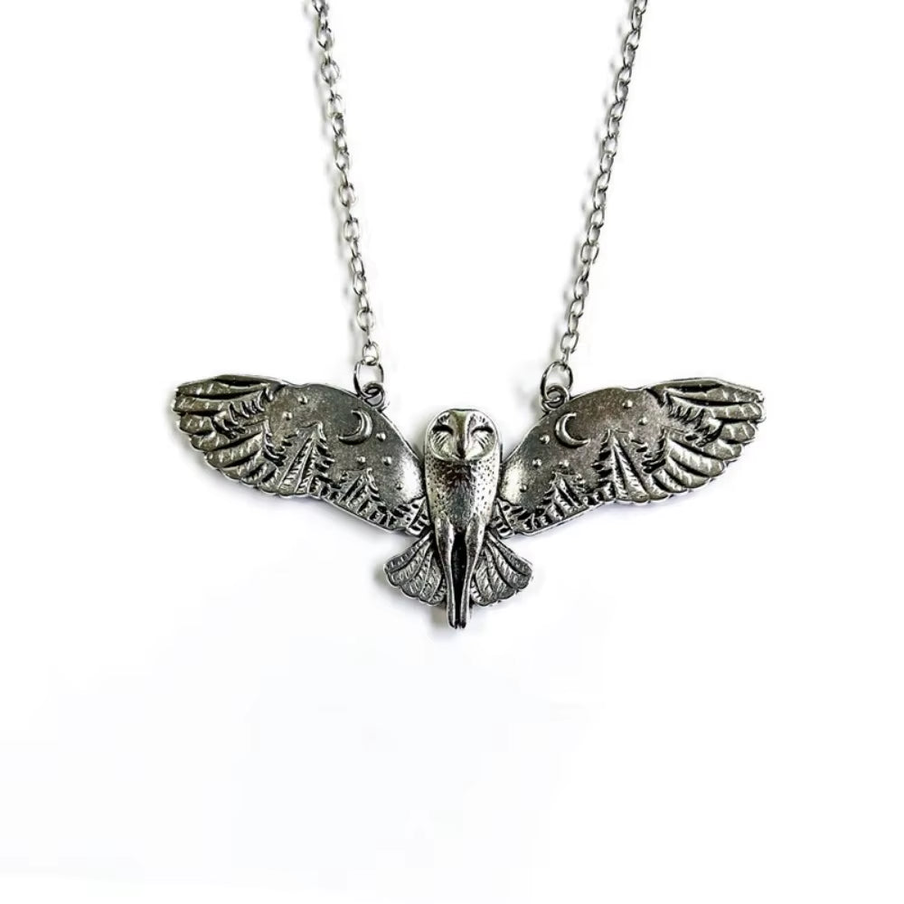 New Retro Men'S and Women'S Necklace Creative Owl Pendant Wings Flying Holiday Jewelry Holiday Gifts